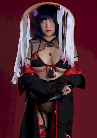 黑衣女人的香水