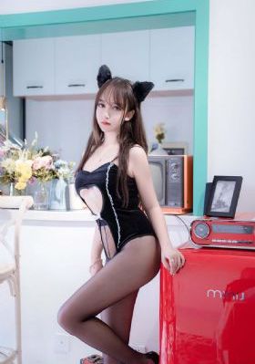 婚前试爱三