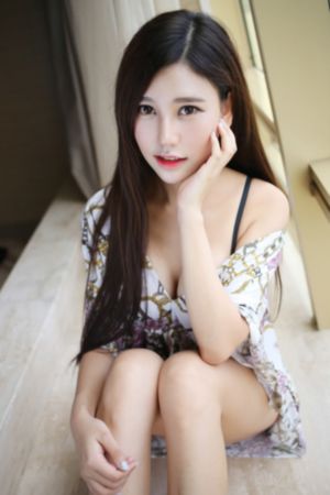 动漫美女隐私打扑克视频