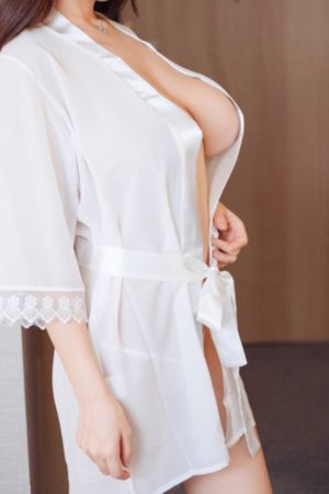 埃及艳后荒淫史一级毛片