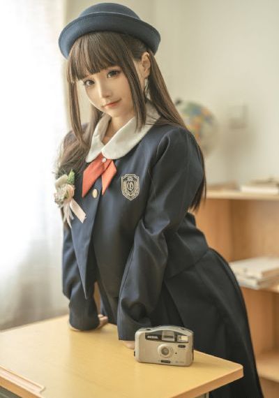 晚上进了二女小妍身体