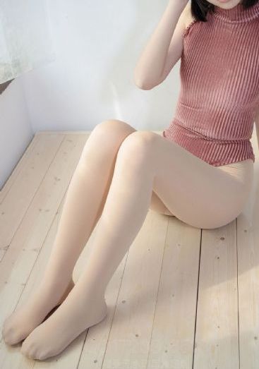 被催眠的少妇