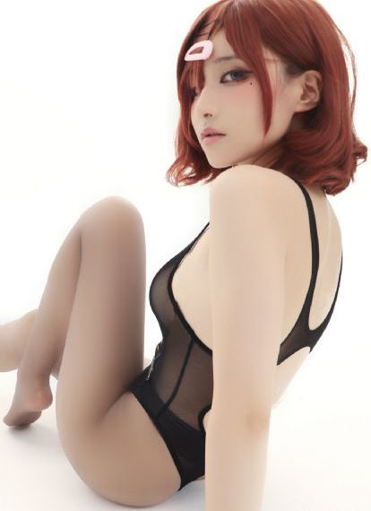 善良的女秘书的目地