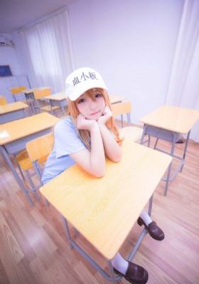 山中森林电影